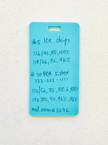 🩺Erasable Badge Note | Dual-Side Writable. Fade-Proof & No Blur (🖊Write. Wipe. Repeat.) 🎁Free Badge Clip Included📋