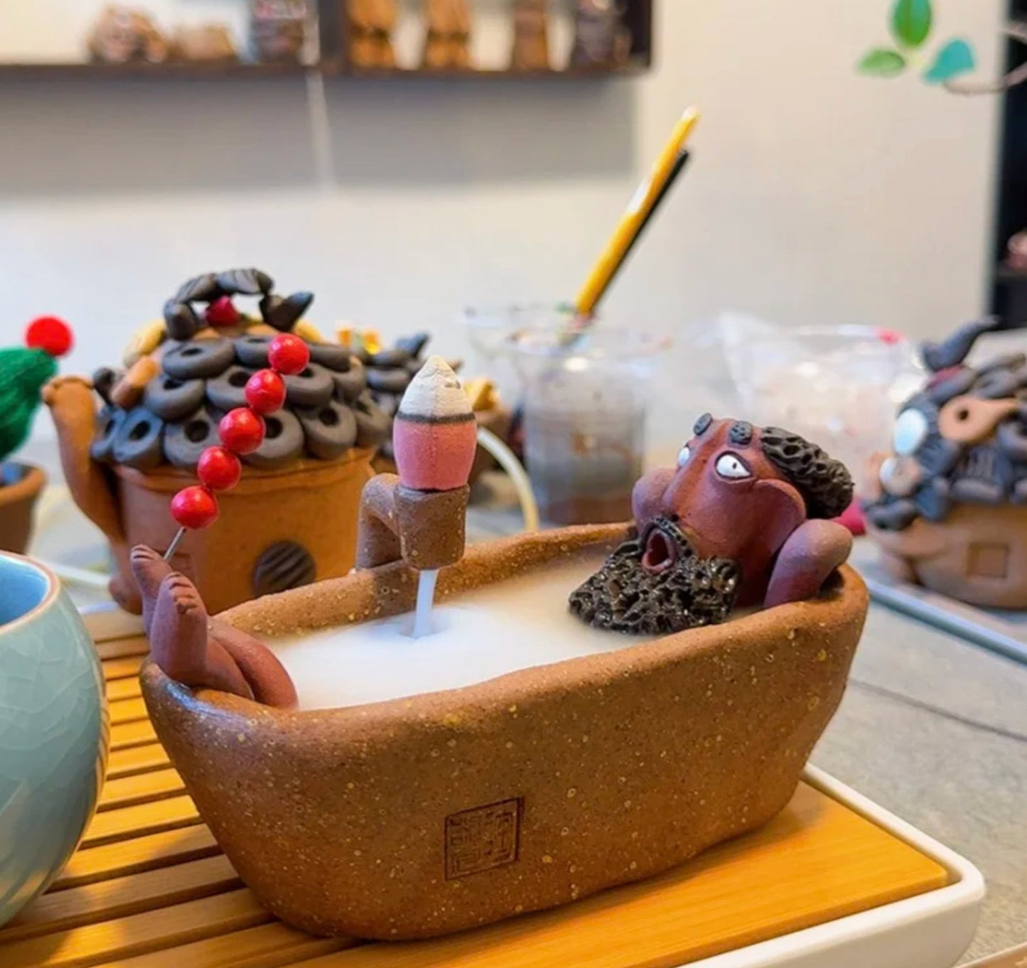 Cilifer® Handmade Bath Guy Ceramic Incense Holder